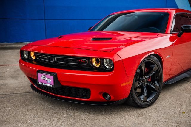 Used 2015 Dodge Challenger R/T w/ Quick Order Package 28B R/T RWD image 23