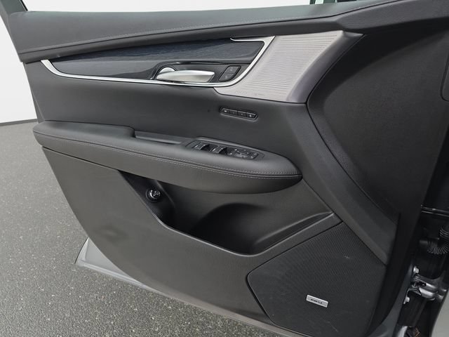 Certified 2024 Cadillac XT5 Premium Luxury AWD/4WD image 22