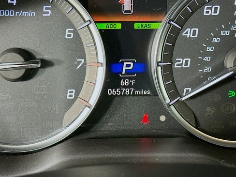 Used 2020 Acura MDX SH-AWD image 18