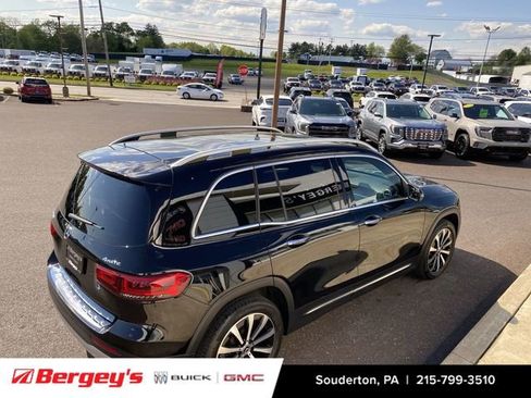 Used 2023 Mercedes-Benz GLB 250 4MATIC image 24
