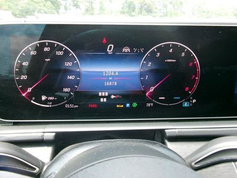 Used 2025 Mercedes-Benz GLS 450 4MATIC image 19