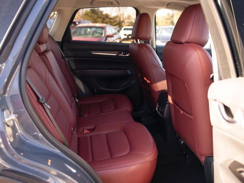 Used 2024 MAZDA CX-5 Carbon Edition image 14