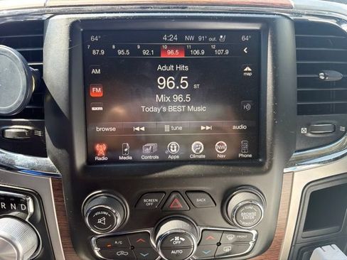 Used 2017 RAM 1500 Laramie w/ Convenience Group AWD/4WD image 12