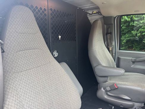 Used 2020 Chevrolet Express 2500 w/ Driver Convenience Package RWD image 11