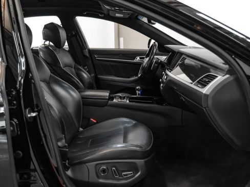 Used 2018 Genesis G80 3.3T Sport RWD image 30