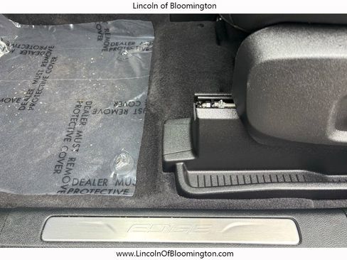 Used 2024 Ford Edge Titanium w/ Titanium Elite Package image 32