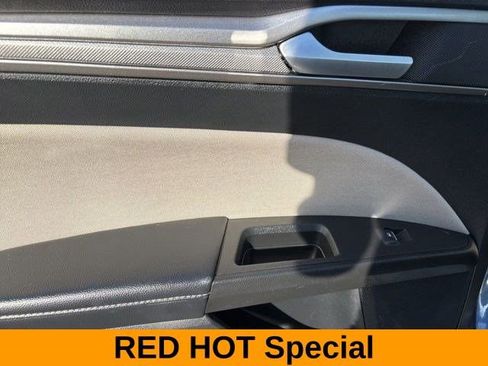 Used 2018 Ford Fusion S image 30