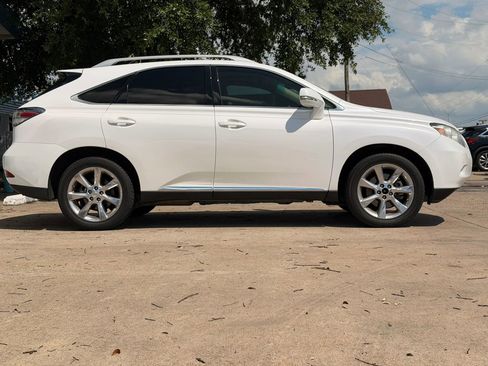 Used 2010 Lexus RX 350 2WD image 2