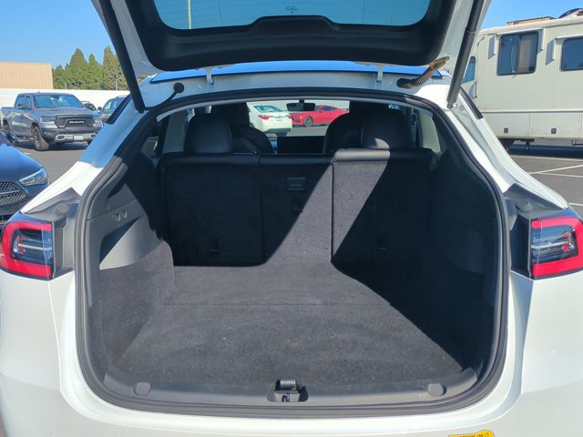 Used 2020 Tesla Model Y Long Range AWD/4WD image 6