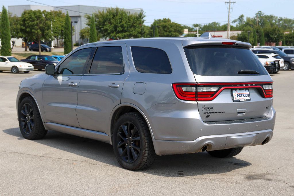 Used 2018 Dodge Durango R/T w/ Technology Group AWD/4WD image 5