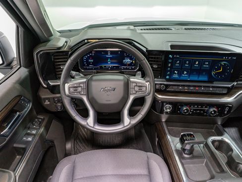 Used 2024 Chevrolet Silverado 1500 RST image 12