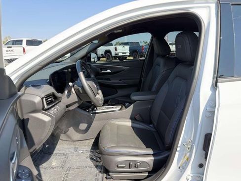 Used 2024 Buick Envista Sport Touring w/ Convenience I Package image 10
