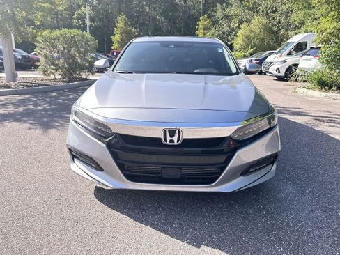 Used 2019 Honda Accord Touring image 9