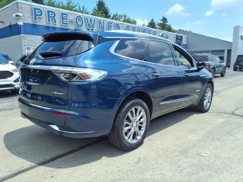 Used 2022 Buick Enclave Avenir w/ Avenir Technology Package AWD/4WD image 2