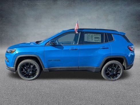 New 2026 Jeep Compass Latitude w/ Sun and Sound Group AWD/4WD image 6