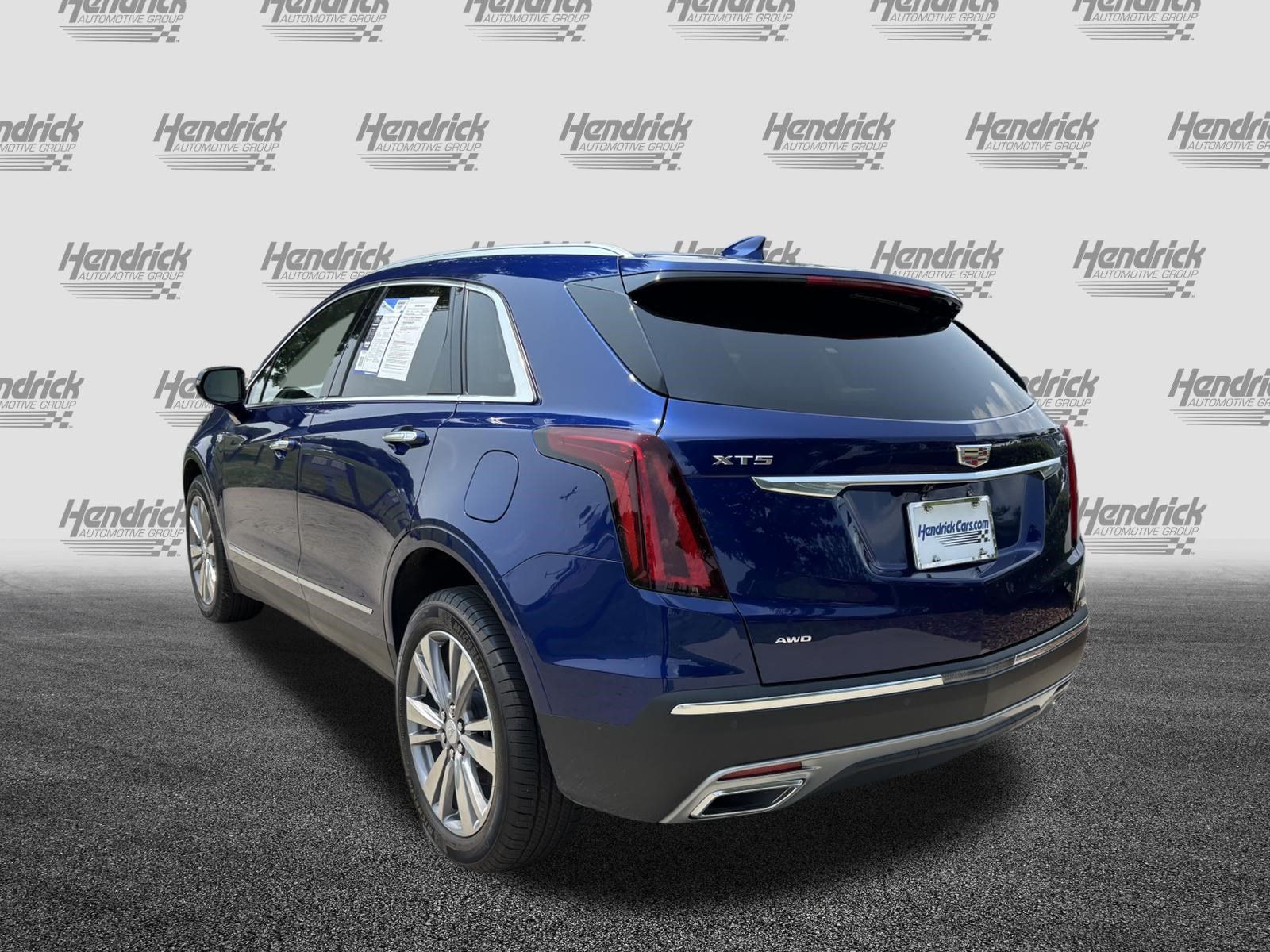 Used 2025 Cadillac XT5 Premium Luxury AWD/4WD image 8