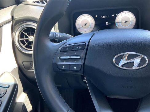 Used 2022 Hyundai Kona Limited w/ Cargo Package FWD image 24