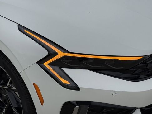 New 2026 Kia K5 GT-Line image 10