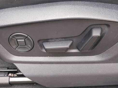 Used 2025 Audi Q7 3.0T Premium Plus image 22