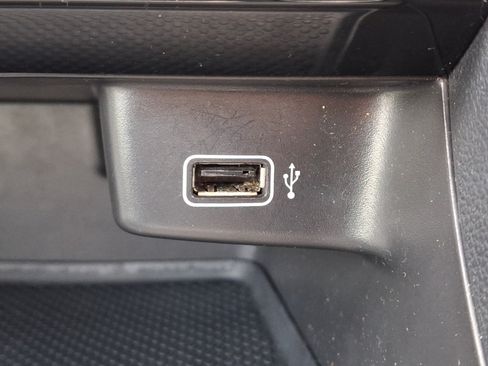 Used 2019 Volkswagen Jetta R-Line w/ R-Line Cold Weather Package FWD image 26
