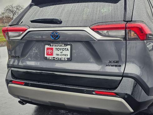 Used 2024 Toyota RAV4 XSE w/ Advanced Technology Package image 13