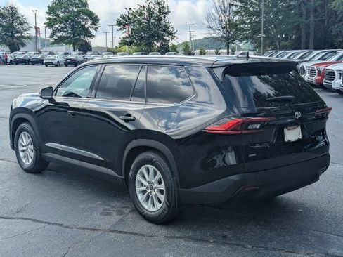 Used 2024 Toyota Grand Highlander AWD image 5