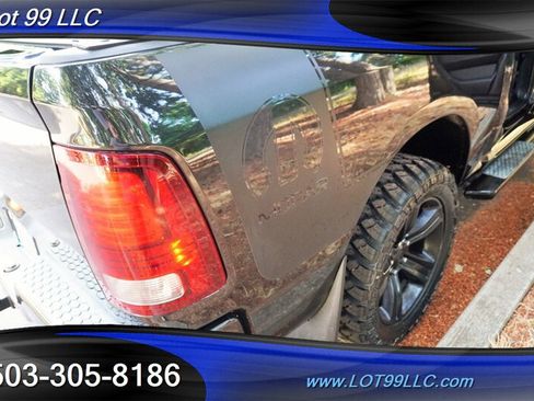 Used 2015 RAM 1500 Sport w/ Black Ram 1500 Sport Group RWD image 32
