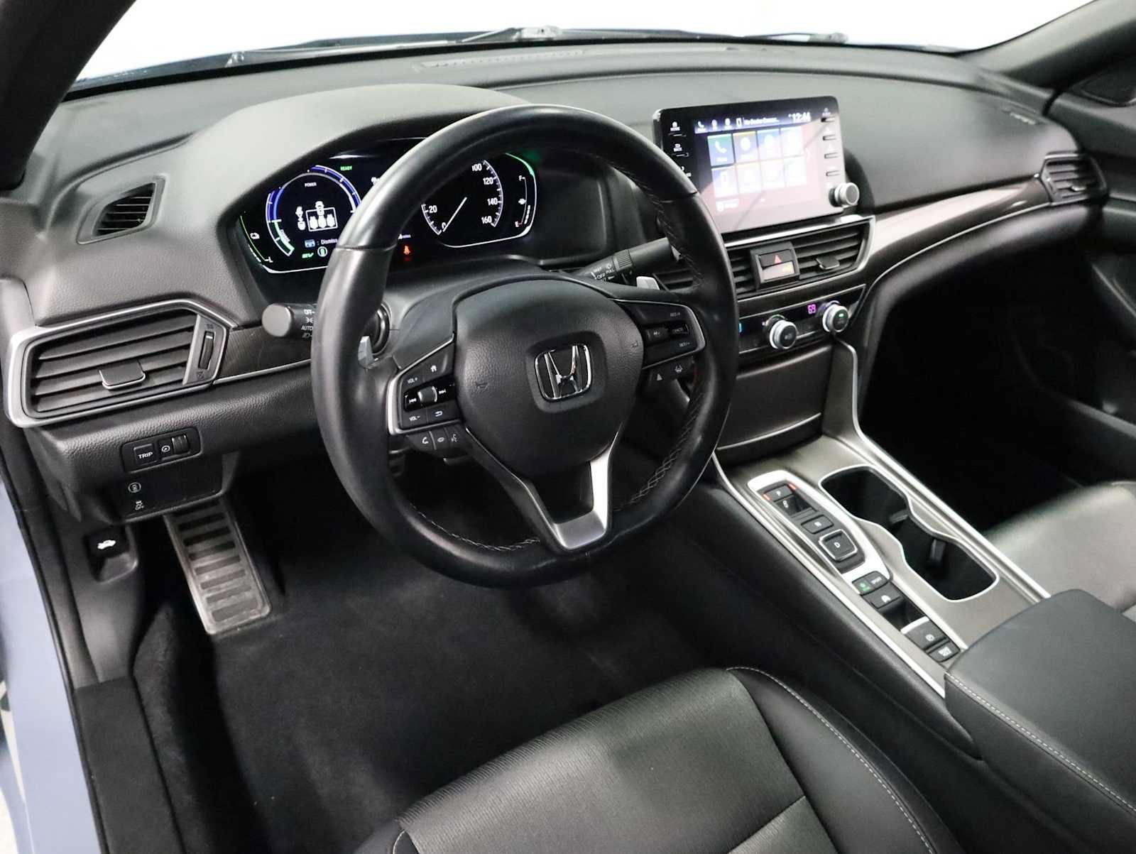 Used 2022 Honda Accord Sport image 4