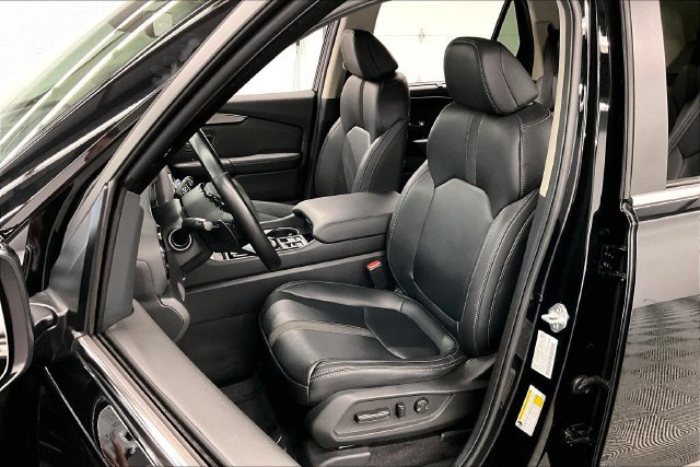 Used 2025 Honda Pilot EX-L image 22