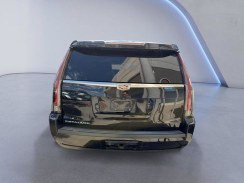 Used 2019 Cadillac Escalade Premium Luxury AWD/4WD image 5