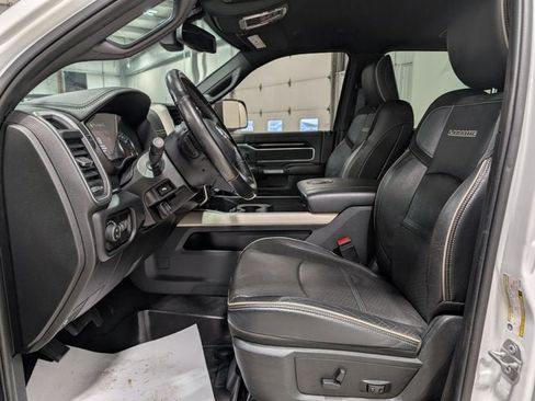 Used 2019 RAM 3500 Laramie image 15