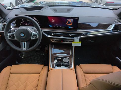 New 2026 BMW X5 M60i w/ Climate Comfort Package AWD/4WD image 15