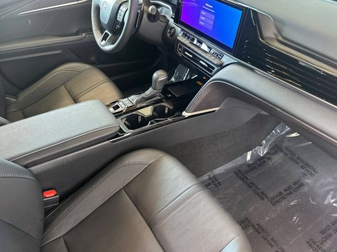 Used 2026 Toyota Camry XSE w/ Premium Plus Package FWD image 18