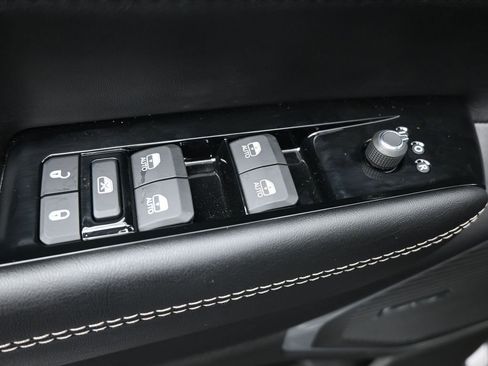 New 2026 Jeep Grand Wagoneer 4WD image 13