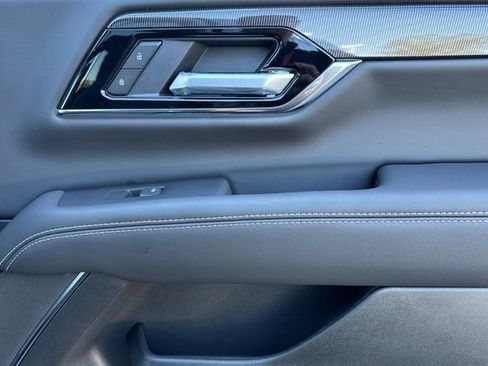 New 2026 GMC Yukon XL Elevation image 22