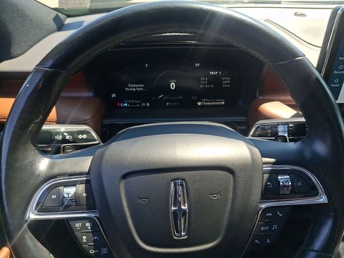 Used 2022 Lincoln Nautilus Reserve AWD/4WD image 20