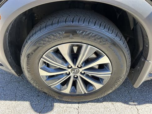 Certified 2025 INFINITI QX60 Pure image 9