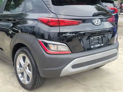 Used 2023 Hyundai Kona SEL image 6