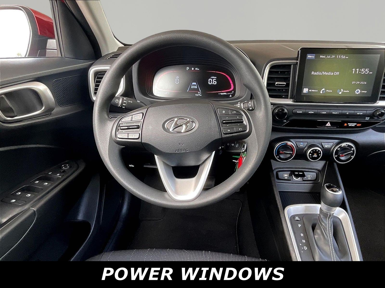 Used 2025 Hyundai Venue SE FWD image 8