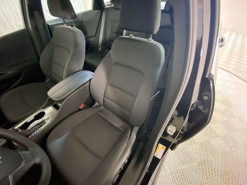 Used 2022 Chevrolet Malibu LT image 10