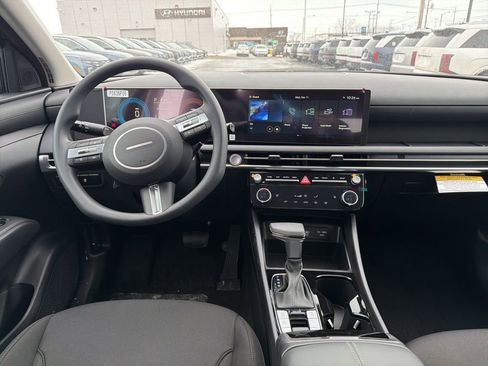 New 2026 Hyundai Tucson SEL image 18
