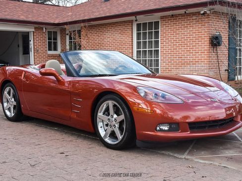 Used 2006 Chevrolet Corvette Convertible w/ Preferred Equipment Group RWD image 12