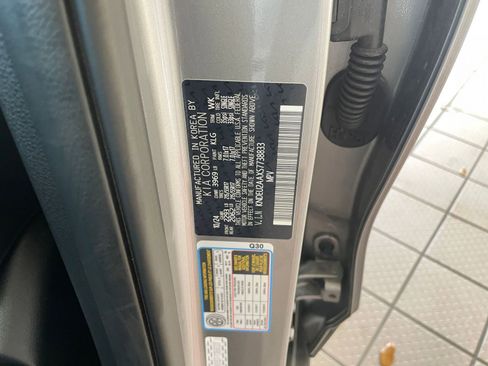 Used 2025 Kia Seltos S image 24