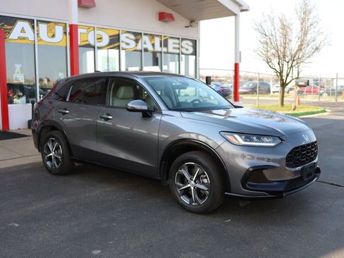 Used 2025 Honda HR-V EX-L image 3