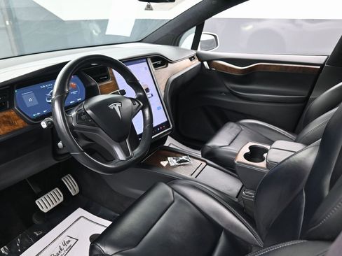 Used 2019 Tesla Model X Long Range image 25