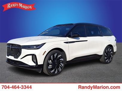 Used 2024 Lincoln Nautilus Reserve w/ Jet Appearance Package (87T)