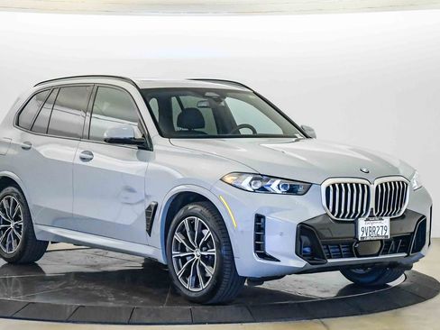 Used 2026 BMW X5 sDrive40i w/ M Sport Package RWD image 6