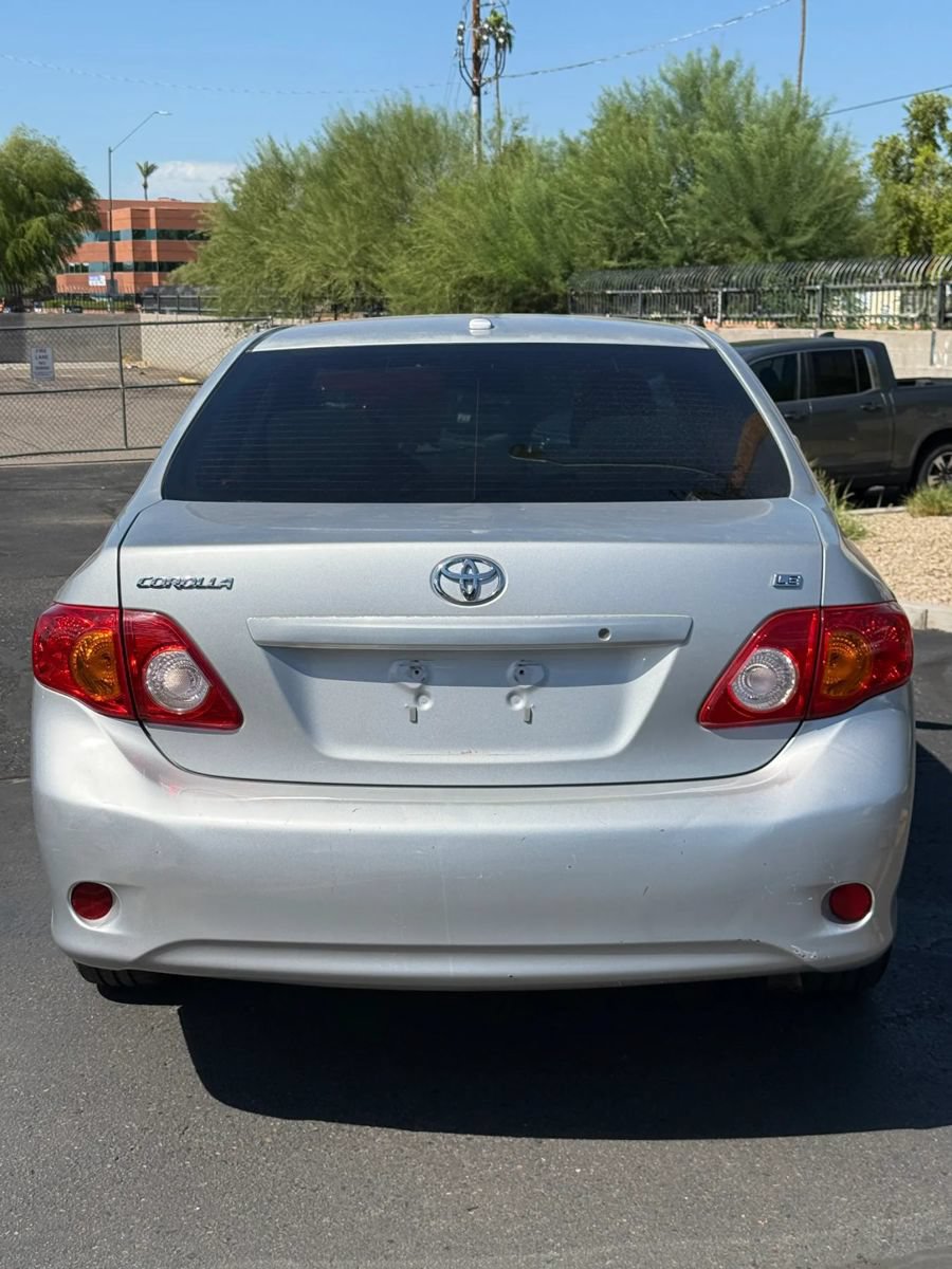 Used 2010 Toyota Corolla LE FWD image 6