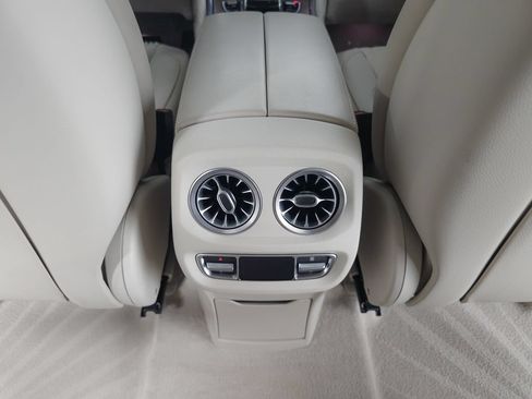 Used 2024 Mercedes-Benz G 550 image 26