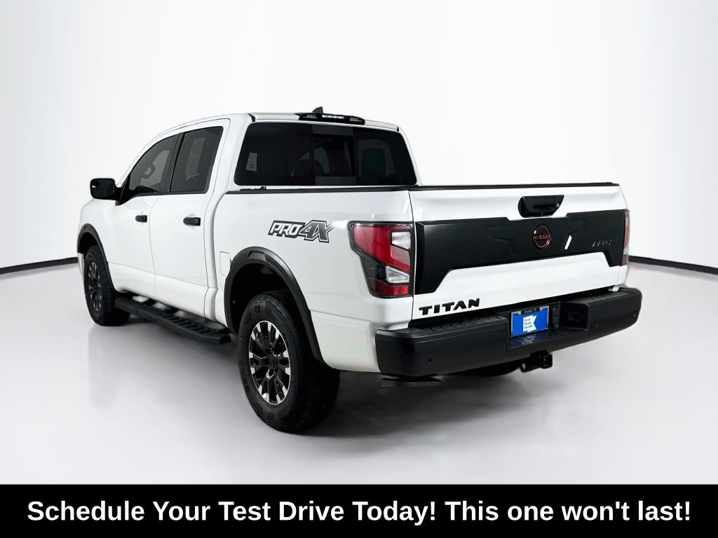 Used 2024 Nissan Titan PRO-4X w/ Pro-4x Convenience Package AWD/4WD image 6
